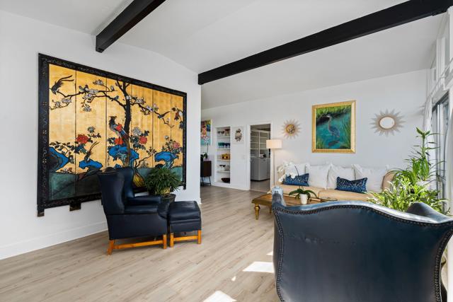 43709 Louisiana Street, Palm Desert CA: https://media.crmls.org/mediaz/a9d9e0ec-79d1-428f-84f4-6a130474f2d4.jpg