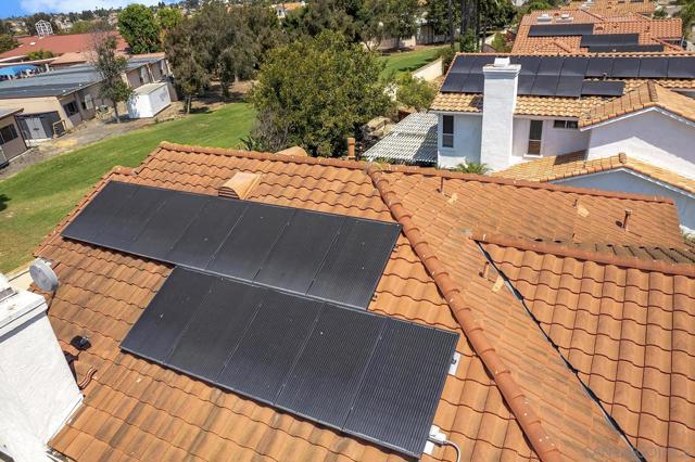 778 Avenida De La Barca, Chula Vista CA: https://media.crmls.org/mediaz/a9db2e78-9813-42da-91dd-145275b547c4.jpg