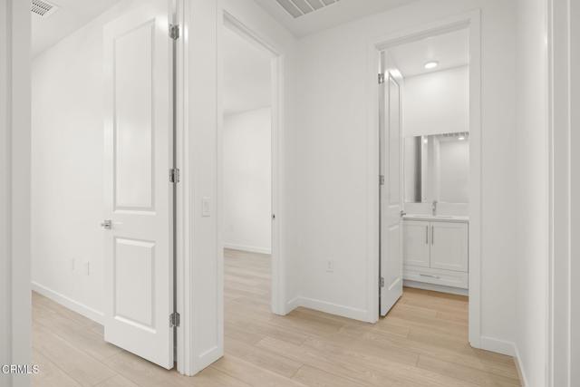 2402 Channel Drive, Ventura CA: https://media.crmls.org/mediaz/a9dc5c85-38b6-47a0-bb5a-074ef15c1098.jpg