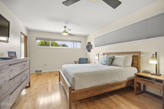 109 Shamrock Drive, Ventura CA: https://media.crmls.org/mediaz/a9dcc481-24e8-4891-a96f-23fa1648fa36.jpg