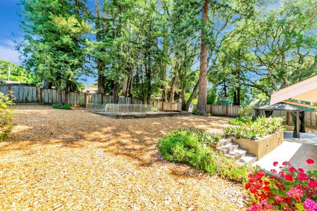 228 N Navarra Drive, Scotts Valley CA: https://media.crmls.org/mediaz/a9dd4691-cb32-4585-a314-142306647570.jpg