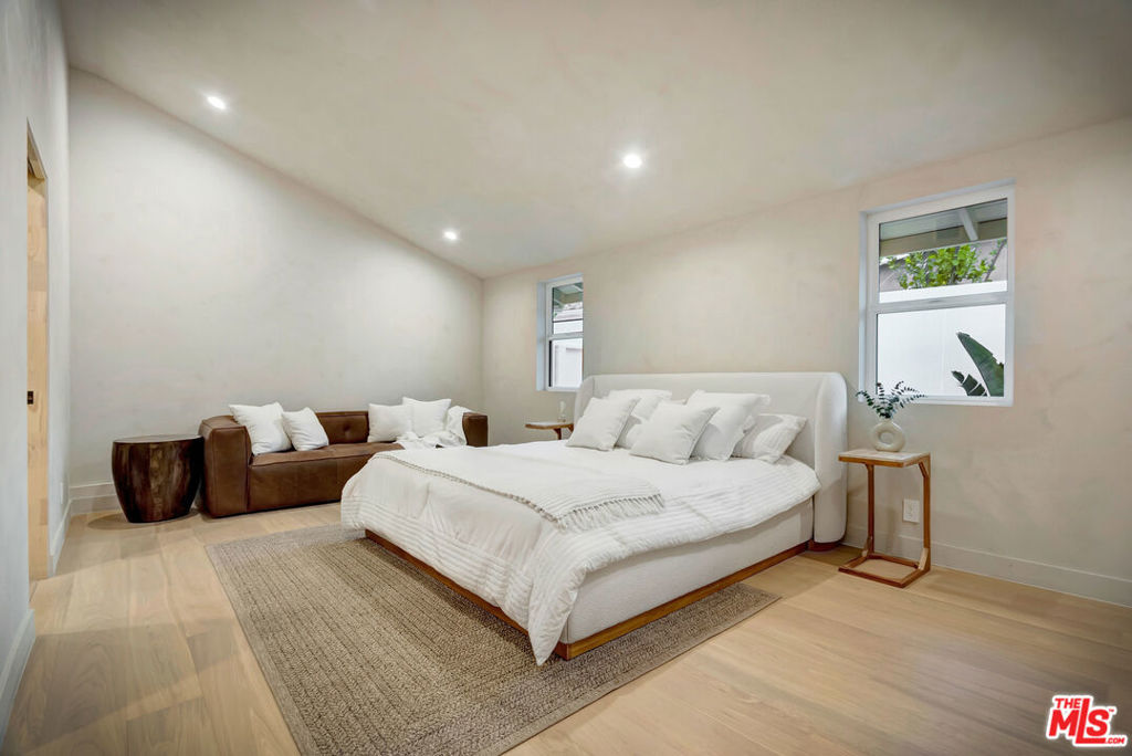 MLS #25625191 image #45