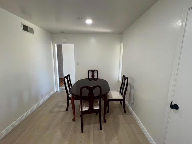 1105 Kentwood Avenue, Cupertino CA: https://media.crmls.org/mediaz/a9e0a165-75e2-4989-bfe8-5f2e2f8d81ca.jpg