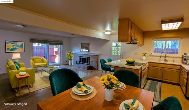 5126 La Honda RD, El Sobrante CA: https://media.crmls.org/mediaz/a9e13afb-6f6a-4211-86a4-e53142b62dc4.jpg