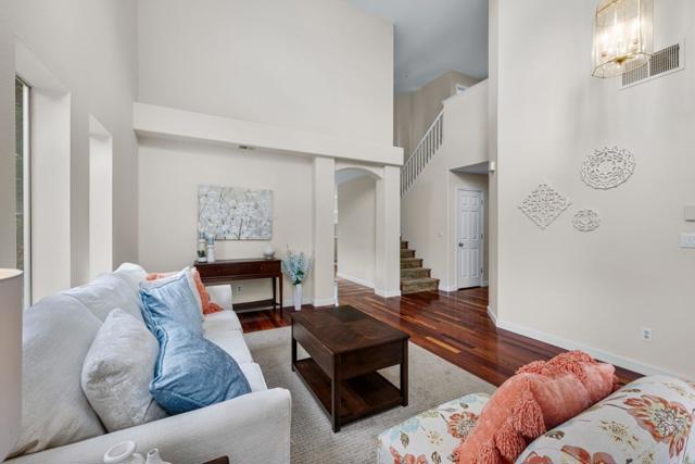 360 Via Largo, Morgan Hill CA: https://media.crmls.org/mediaz/a9e14912-226e-40a7-b509-55bd1b7c6a8b.jpg