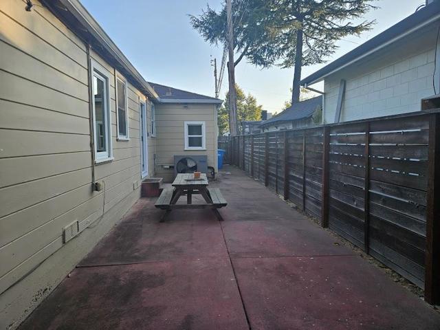 223 Lowell Street, Redwood City CA: https://media.crmls.org/mediaz/a9e247b2-1302-4685-b557-f0a4febf1d2f.jpg