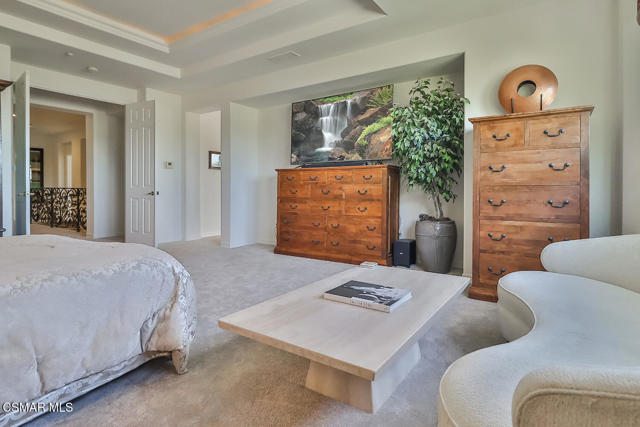 2589 Featherwood Street, Westlake Village CA: https://media.crmls.org/mediaz/a9e29fa8-f310-411a-a757-141ca8dccc7c.jpg