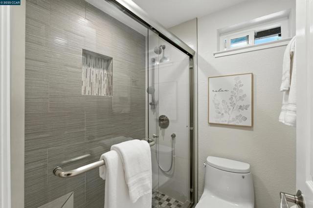 3625 Crow Canyon Road, San Ramon CA: https://media.crmls.org/mediaz/a9e45bd3-b24e-4d38-b9c1-b0ebf3895f31.jpg