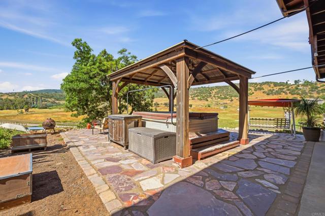 Image 20 of 25 For 1031 Country Club Drive