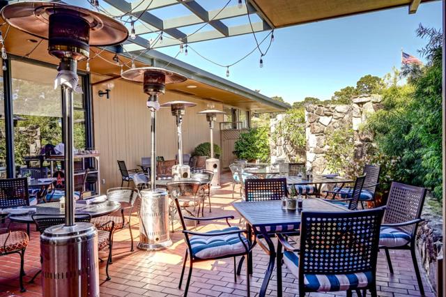 101 Del Mesa Carmel, Carmel CA: https://media.crmls.org/mediaz/a9e5d3f5-8b80-4578-ab44-b0a0763aa48f.jpg