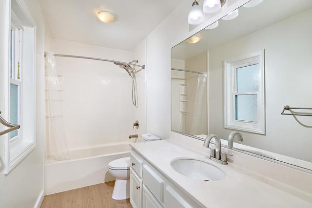 339 La Purisma Way, Oceanside CA: https://media.crmls.org/mediaz/a9e653d3-5d4b-43a6-ba06-fad1ac9500df.jpg