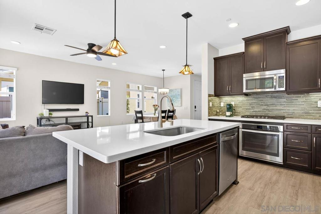 13220 Midnight Star Way