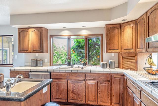 1881 Grand Teton Drive, Milpitas CA: https://media.crmls.org/mediaz/a9e8b9be-5847-493f-9e0a-4eb79faeef60.jpg