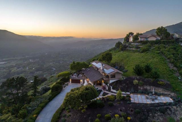 13369 Middle Canyon Road, Carmel Valley CA: https://media.crmls.org/mediaz/a9e961e8-cebe-4b81-bb30-67d6ba7e54ad.jpg