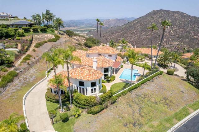 13388 Highlands Ranch Rd, Poway CA: https://media.crmls.org/mediaz/a9e9864a-c421-4070-979e-edf808cb070e.jpg