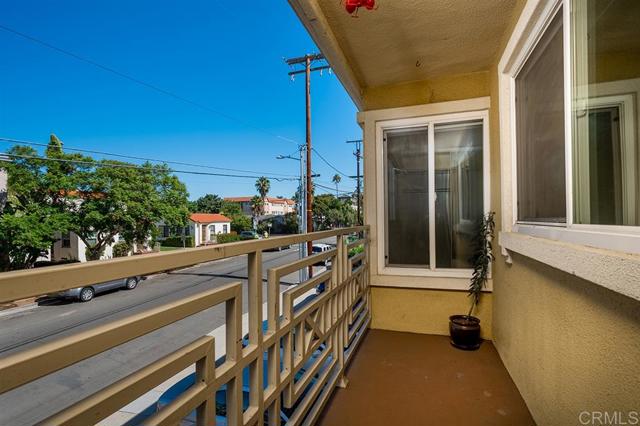 Detail Gallery Image 7 of 20 For 4093 1st Ave #5,  San Diego,  CA 92103 - 2 Beds | 2 Baths