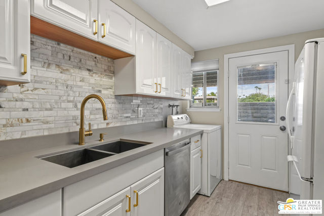 2260 N Indian Canyon Drive #A, Palm Springs, CA 92262