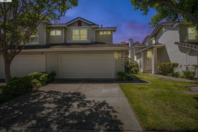 5406 Ontario Cmn, Fremont CA: https://media.crmls.org/mediaz/a9ecfb72-9558-442c-a693-797d54009b99.jpg