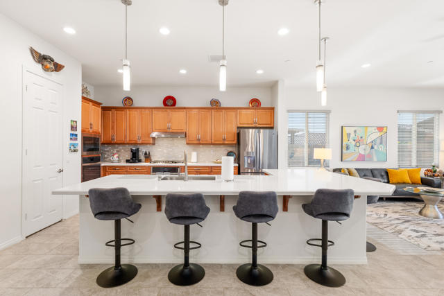 Image 9 of 86 For 43595 Vacanza Court