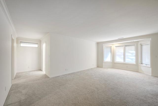 Image 38 of 52 For 17784 Via Graacia