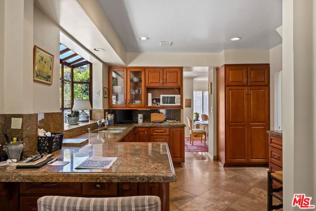 821 Malcolm Avenue, Los Angeles CA: https://media.crmls.org/mediaz/a9ef33d1-a626-42ec-8641-e7bc56da2e55.jpg