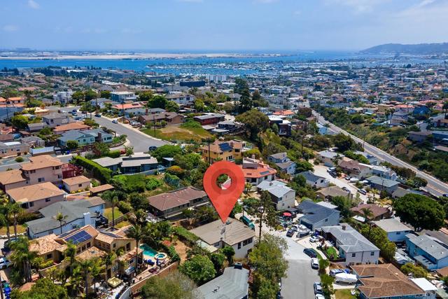 3428 Quimby St, San Diego CA: https://media.crmls.org/mediaz/a9ef6d5d-2e60-4046-9e91-b3d7b4902d79.jpg