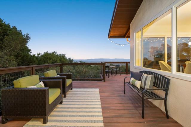 168 Sunrise Drive, Woodside CA: https://media.crmls.org/mediaz/a9efd8d8-18c5-4fca-a4da-32c15180bcf6.jpg