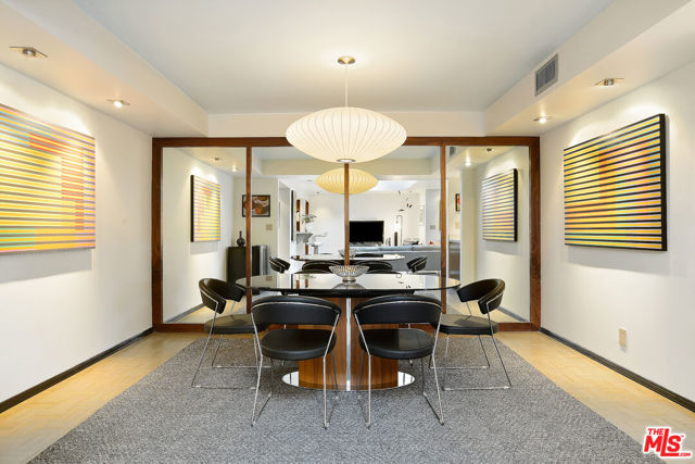 851 N Kings Road, West Hollywood CA: https://media.crmls.org/mediaz/a9f1648e-065c-4694-8175-9f18e9146e68.jpg