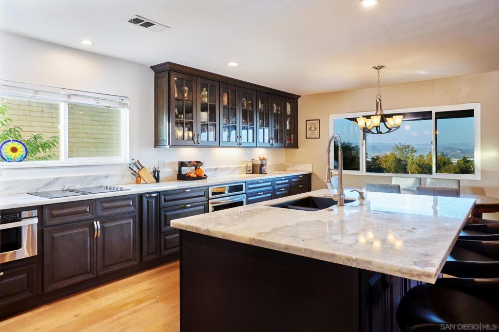 MLS #250042807SD image #9