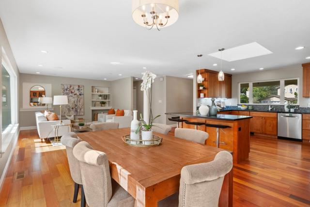 1098 Muir Way, Los Altos CA: https://media.crmls.org/mediaz/a9f2e25d-d0d1-4ef0-b298-b4d046840117.jpg
