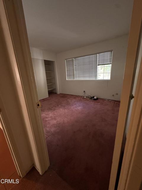 4800 Topeka Drive, Tarzana CA: https://media.crmls.org/mediaz/a9f35900-a777-4eff-91a7-a2e1d7d46f19.jpg