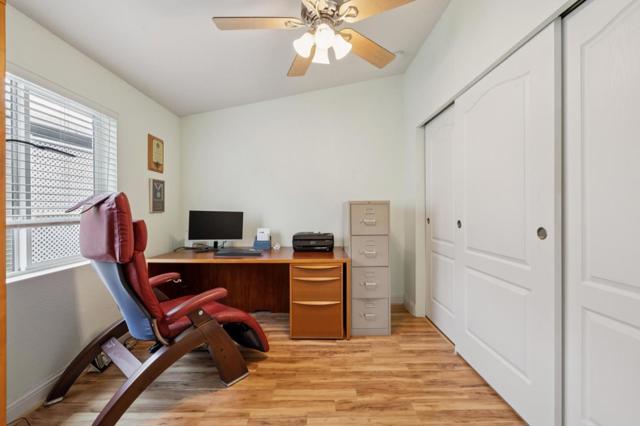 3 Coral Way, Half Moon Bay CA: https://media.crmls.org/mediaz/a9f39046-cf16-40ec-9221-65cd008529bb.jpg