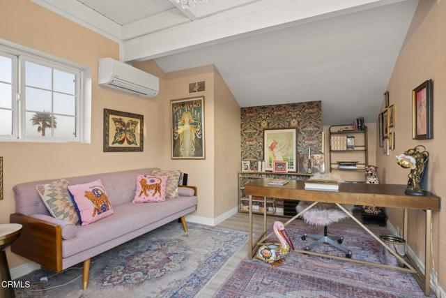 999 Waterbury Lane, Ventura CA: https://media.crmls.org/mediaz/a9f3beca-273a-4345-bb29-cc18657efaa5.jpg