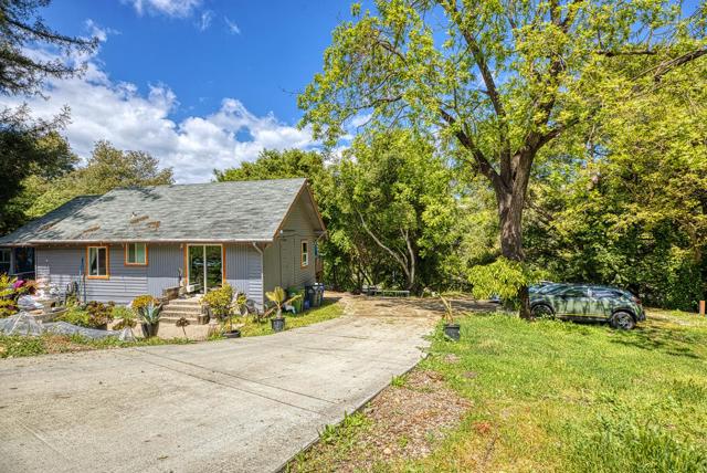 3535 Glen Canyon Road, Scotts Valley CA: https://media.crmls.org/mediaz/a9f4dd91-9c48-46c6-bfbc-bf30814f7e92.jpg