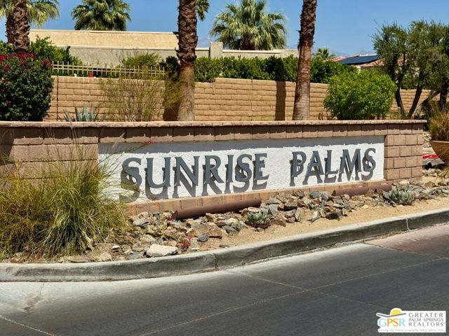 1533 N Sunflower Court, Palm Springs CA: https://media.crmls.org/mediaz/a9f4ed22-63c3-4c64-9886-714d91730eb1.jpg