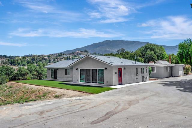 1452 Rock Terrace, Alpine CA: https://media.crmls.org/mediaz/a9f6c945-8f79-45b8-97e8-2c7d746b17e1.jpg