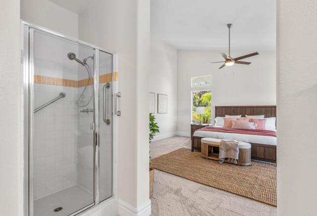 1337 Oak View Way, Escondido CA: https://media.crmls.org/mediaz/a9f7931e-8ac3-4857-85eb-76b07c0a16b8.jpg