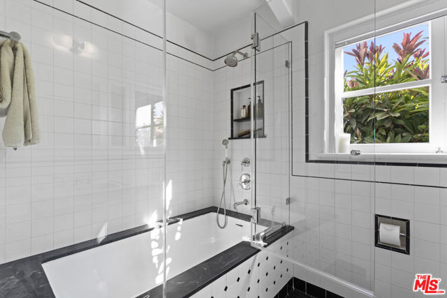 1811 Courtney Avenue, Los Angeles CA: https://media.crmls.org/mediaz/a9f8a1c5-bc4a-4007-af76-1e12a549aa4a.jpg