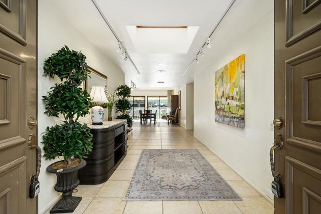 6 Stanford Drive, Rancho Mirage CA: https://media.crmls.org/mediaz/a9f95851-6e6a-4193-9218-556d18a76380.jpg