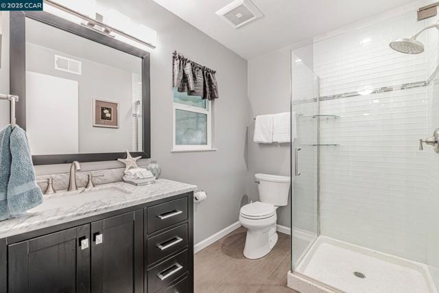49 Terra Bella Dr, Walnut Creek CA: https://media.crmls.org/mediaz/a9f9944a-76d4-47bf-896f-e4447377ec70.jpg