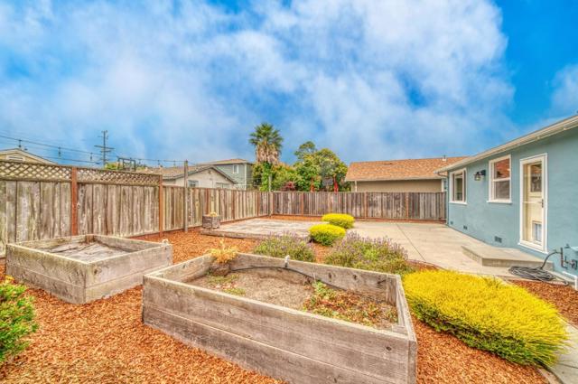 820 Linda Mar Boulevard, Pacifica CA: https://media.crmls.org/mediaz/a9f9a9af-52e4-41e7-a0c7-4cfb3e9ef5ae.jpg