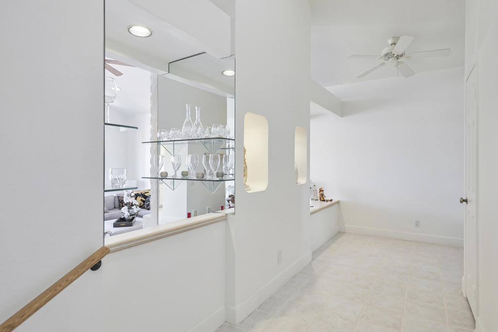 MLS #219137146DA image #4