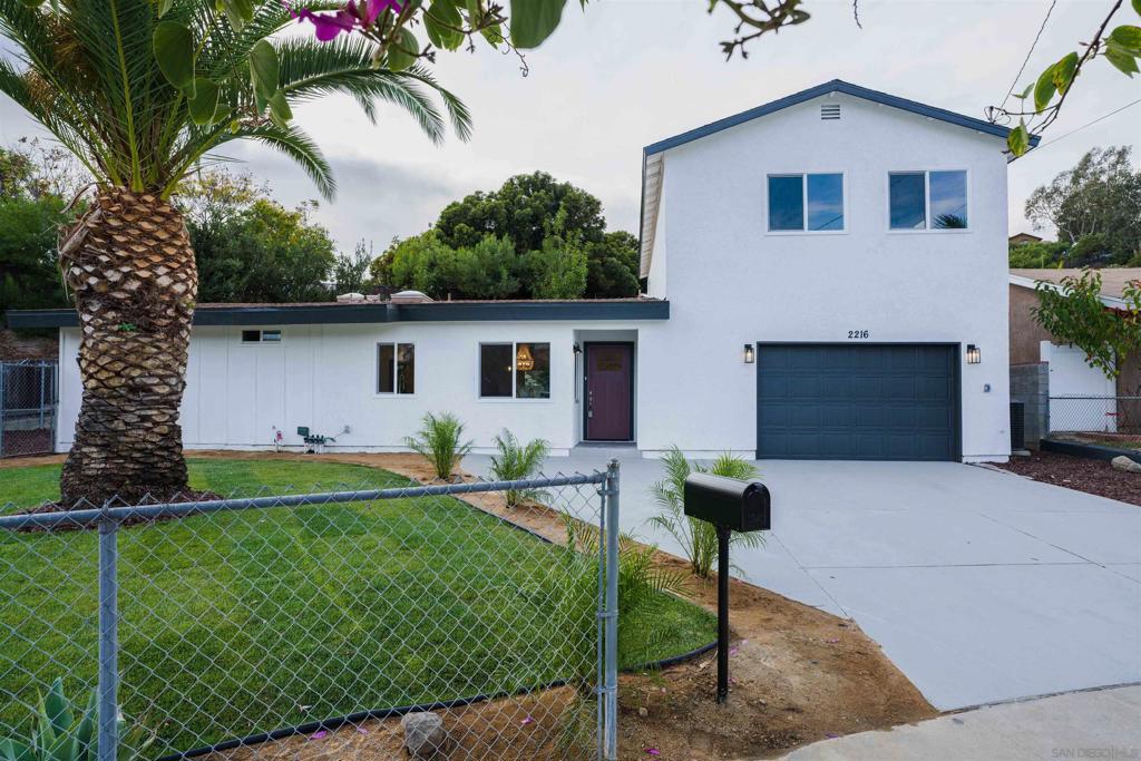 2216 Calle Chanate