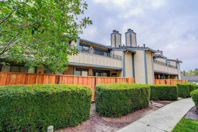 Image 41 of 51 For 6047 Joaquin Murieta Ave  F