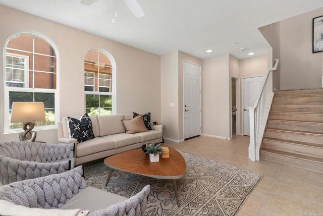 13020 La Porta Point, San Diego CA: https://media.crmls.org/mediaz/a9fdcb5f-e2db-4322-bf4f-92a11bb2fac7.jpg