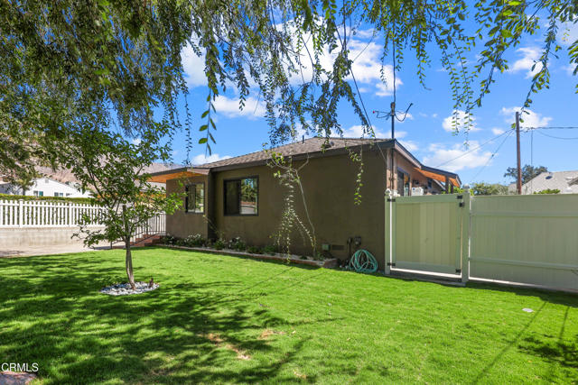 1710 N Oxford Avenue, Pasadena CA: https://media.crmls.org/mediaz/a9fe4515-3f6c-4fb1-9903-01338548f955.jpg