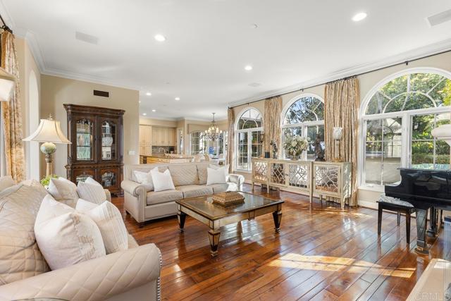 Image 5 of 63 For 7729 Calle Amanacer