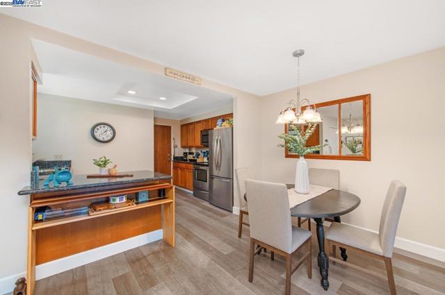 243 Rachael Pl, Pleasanton CA: https://media.crmls.org/mediaz/a9fea4a3-63d2-4b0b-8711-45dd94ddb1fb.jpg