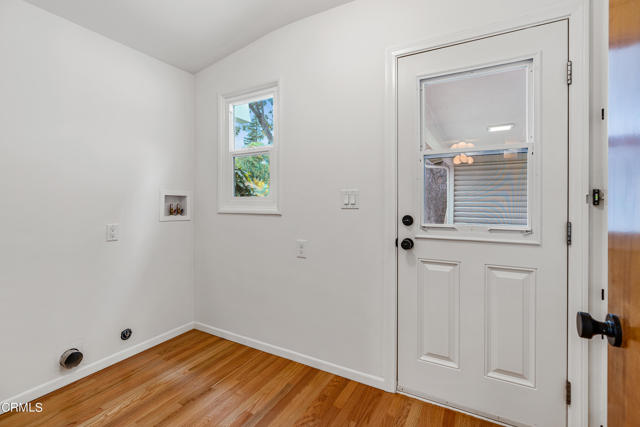 Detail Gallery Image 16 of 37 For 390 San Juan Pl, Pasadena,  CA 91107 - 3 Beds | 2 Baths