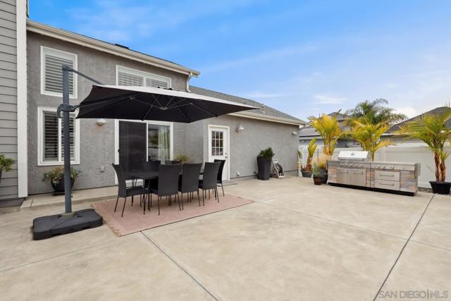6951 Quiet Cove Dr, Carlsbad CA: https://media.crmls.org/mediaz/aa0074e1-cd8f-4af6-955b-41f0f5da0892.jpg